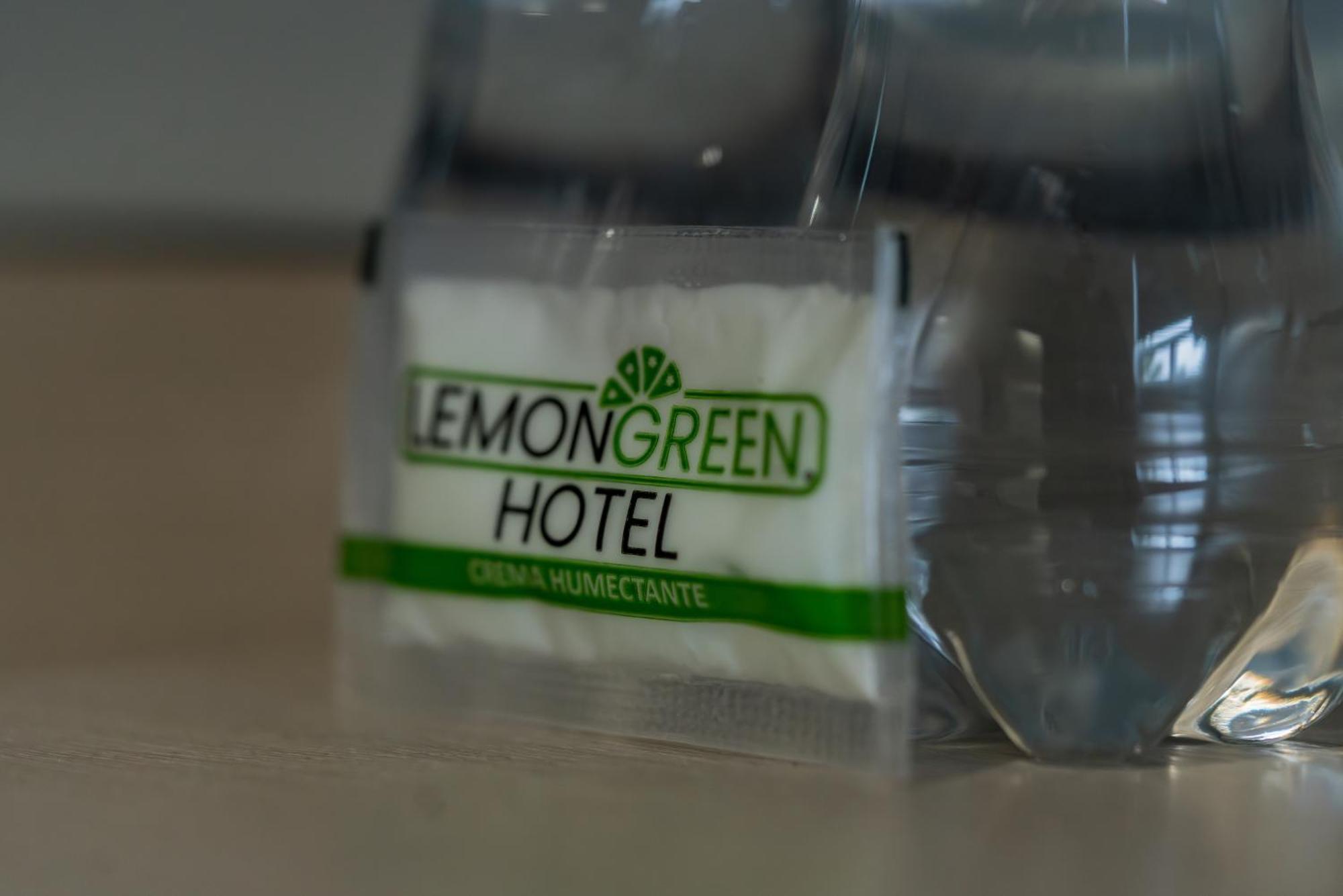 Hotel Lemon Green -Zona Expo Frente Al Centro De Convenciones Guadalajara Exterior foto